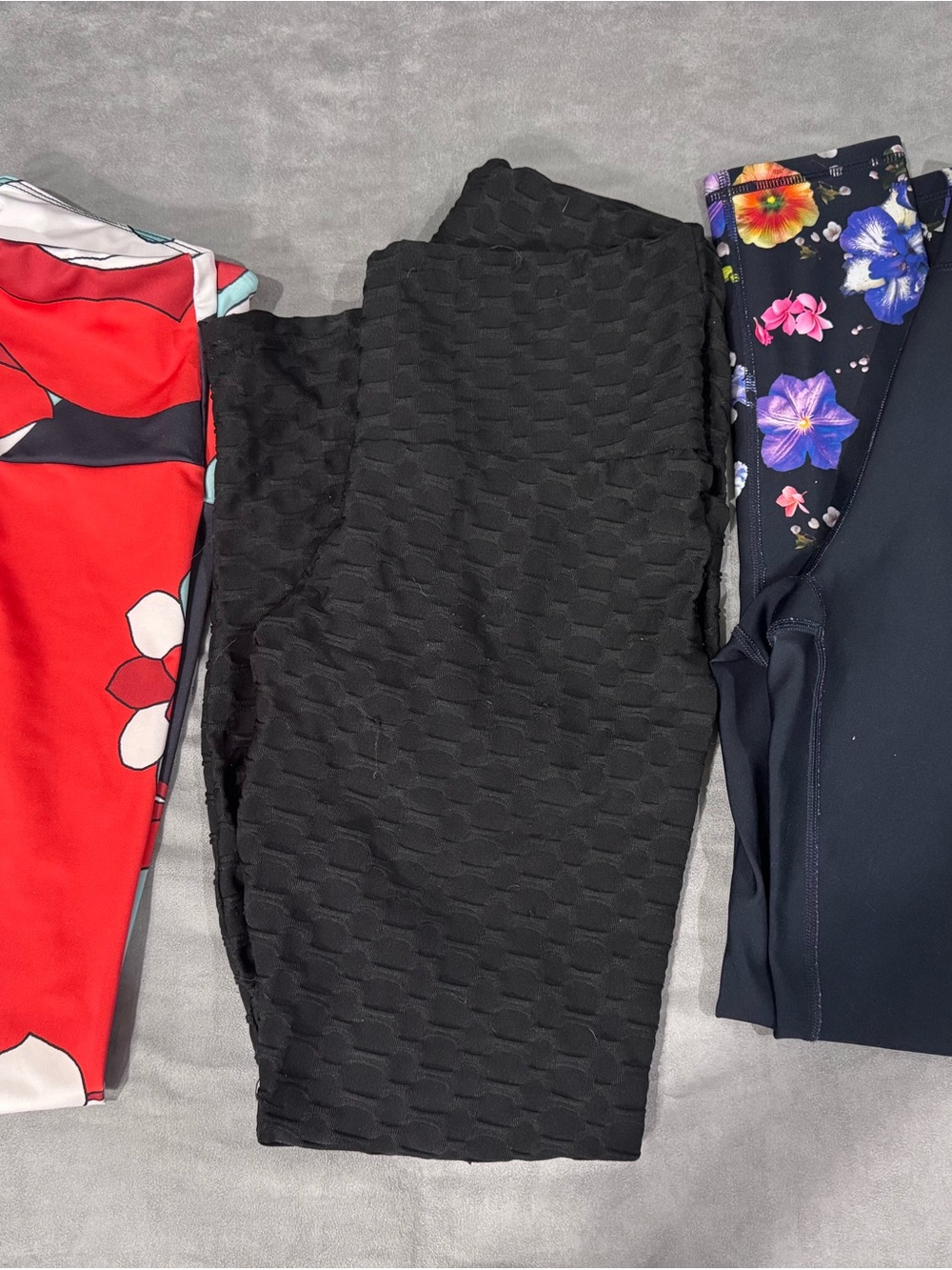 Onzie Black Textured High-Waist Leggings